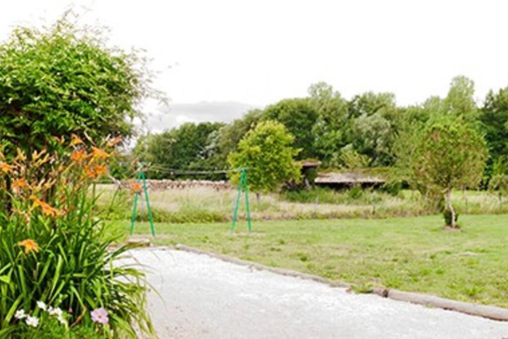 Gîte de l'Etrier 3 * : Le calme à la campagne ! Aubercy Extérieur photo